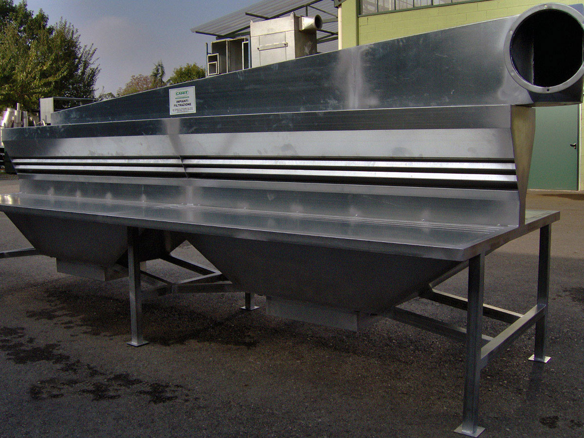 Suction benches